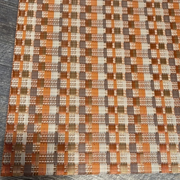 Linna placemats 4 set of woven vinyl - Picture 2 of 6